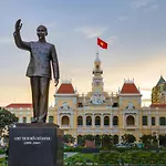 RedDoorz gần Etown 4