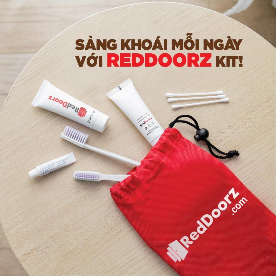 Khách sạn Reddoorz Gần Etown 4