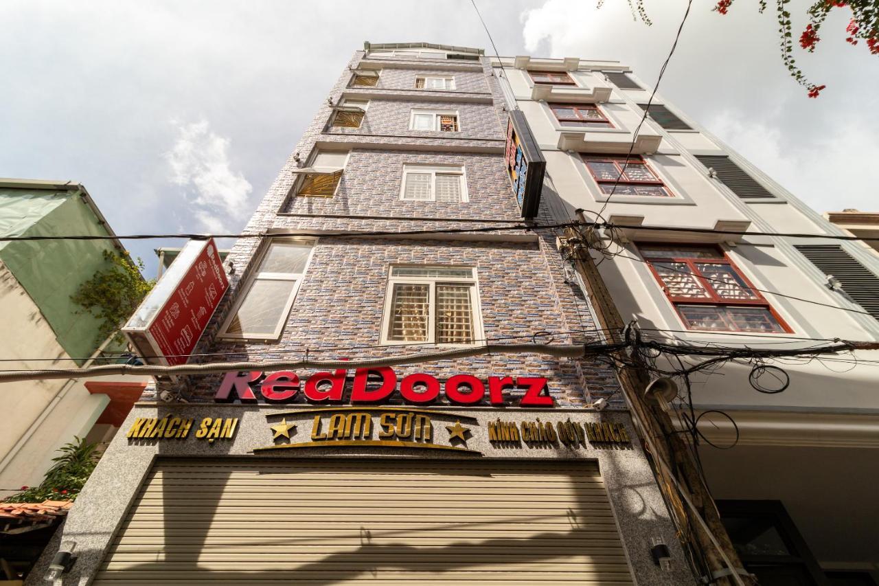 Khách sạn Reddoorz Gần Etown 4